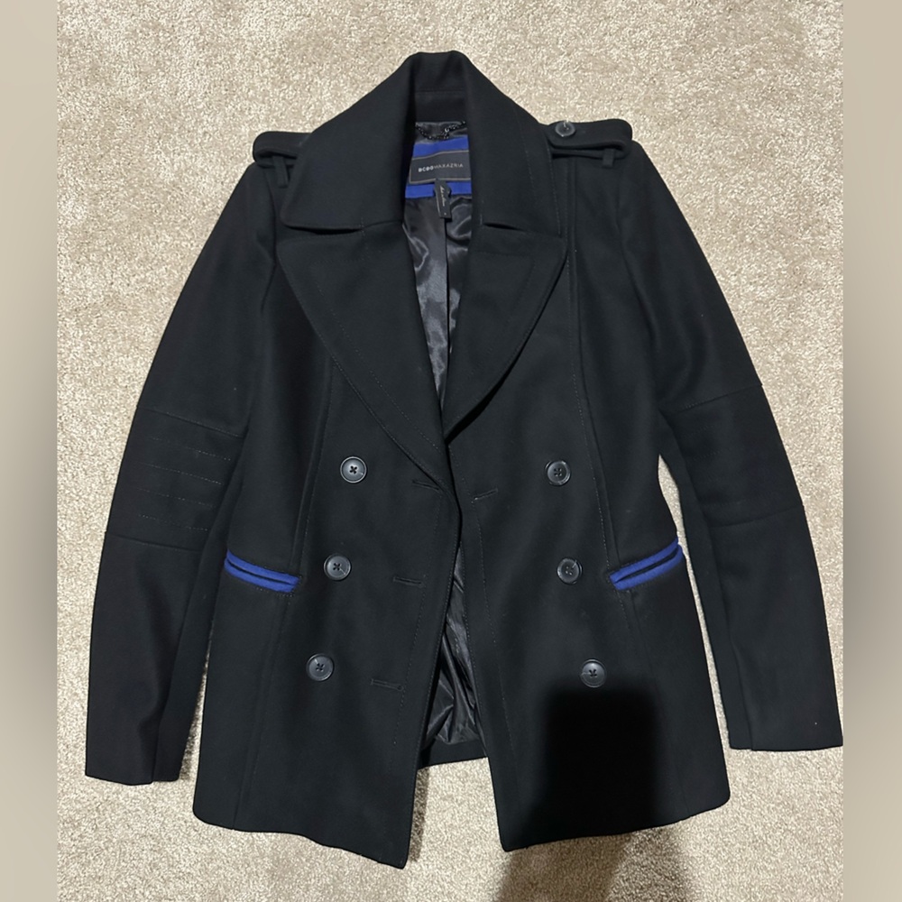 BCBG cashmere & wool-blended Black Double-Breasted peacoat. S